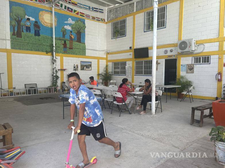 $!El 30% de las personas atendidas este año son connacionales deportados.