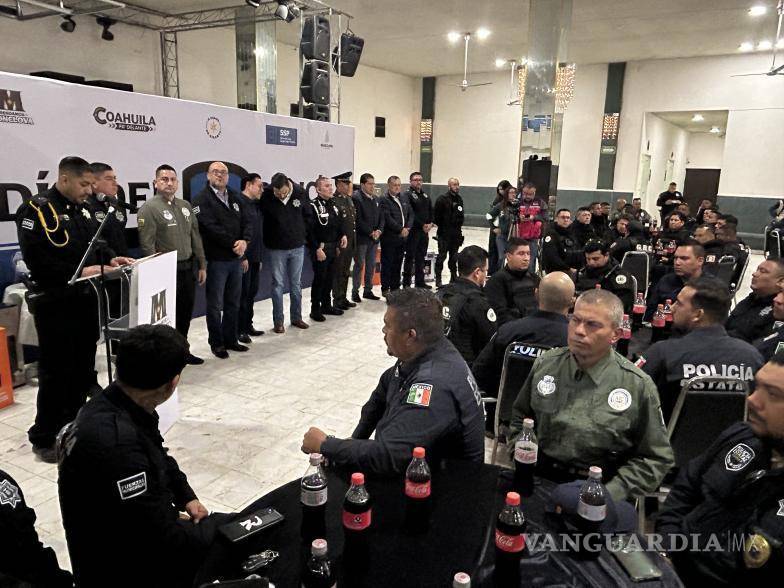 $!Mandos de distintas corporaciones acompañaron la ceremonia.