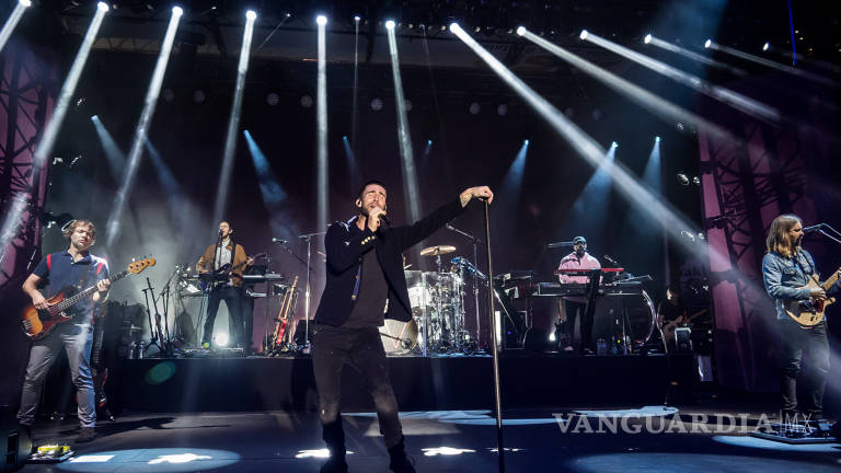 Fanáticos se burlan de presentación de Maroon 5 en el intermedio del Super Bowl
