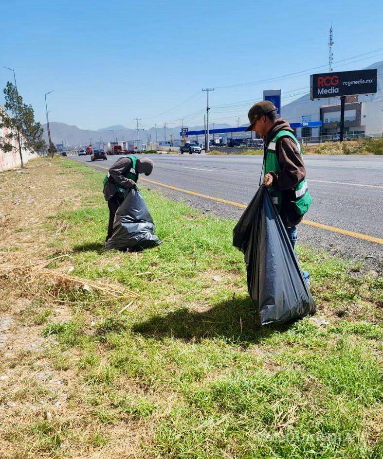 $!Las brigadas municipales realizan de forma constante barrido, limpieza general, retiro de escombro, deshierbe, descacharrización y pintura.