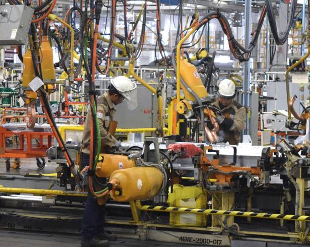 POLITICÓN: Alertas en materia industrial y laboral rondan a Coahuila