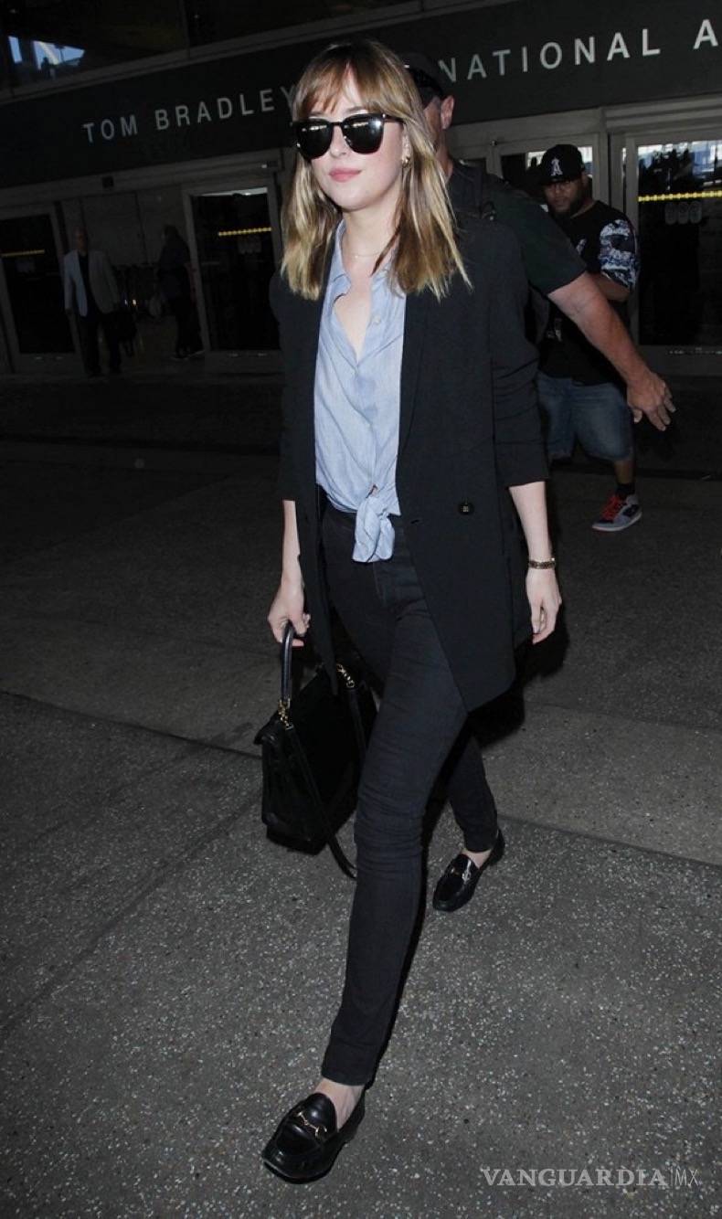 $!Dakota Johnson: Nominada a lo peor del cine, pero calificada con 100 por su ‘street style’