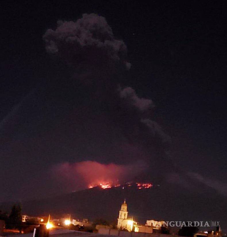 $!Piden a ciudadanos evitar acercarse al cráter del Popocatépetl