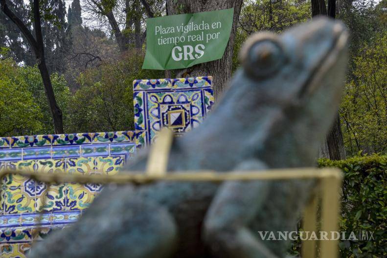 $!Se instaló una lona que indica que el lugar está siendo vigilando.