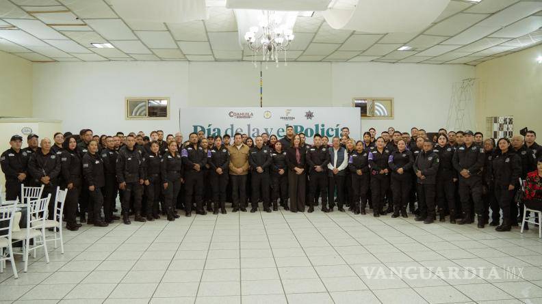 $!Elementos de Seguridad Pública fueron distinguidos por su trayectoria, lealtad y compromiso con el municipio.