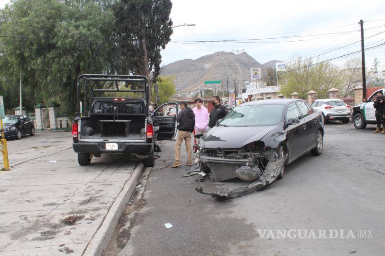 $!Los policías habrían invadido el carril contrario.