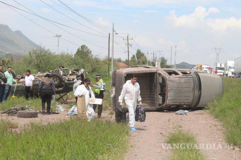 $!Se presentaron a la escena personal de la Semefo, Guardia Nacional, entre otros.