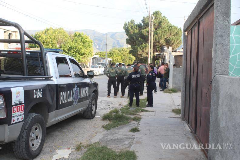 $!Vecinos señalaron que la pareja mantenía conflictos constantes desde su llegada a la colonia.