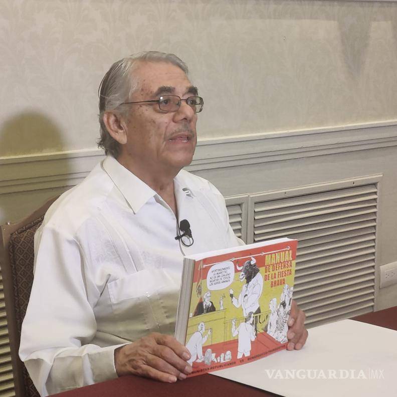 $!Expuso que bajo la ley económica quiere decir que el toro es un ser espacial de más de 35 millones de años “es muy lejos su historial en relación al ser humano”.