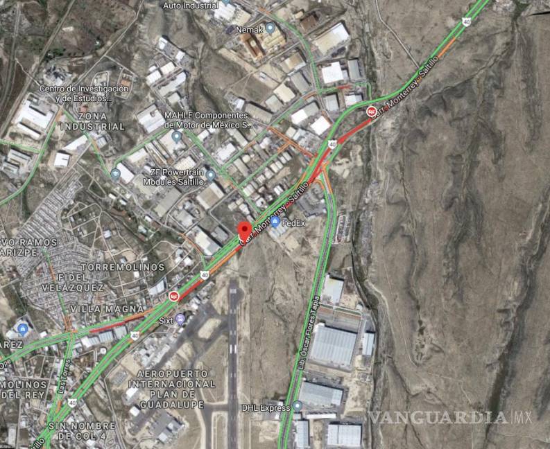 $!Paraliza accidente carretera Saltillo - Monterrey; cientos de trabajadores reportan retrasos