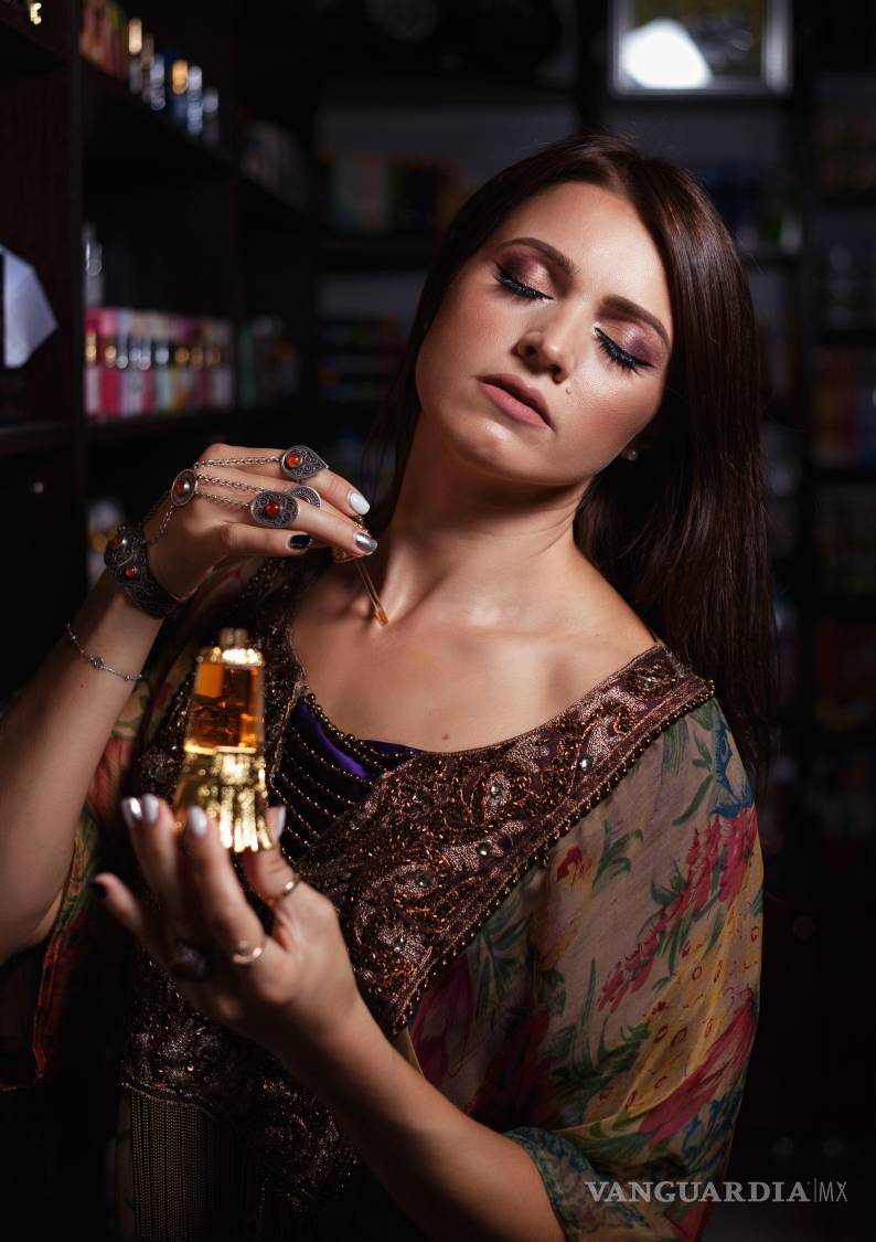 $!Los perfumes concentrados de Oriente Medio, conocidos como aceites árabes, están haciéndole frente a las fragancias de lujo y nicho. Foto: Nikita Krasnov (Pexels)