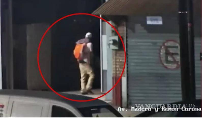 $!Cámaras del C4 los captan robando en un negocio y son detenidos, en NL