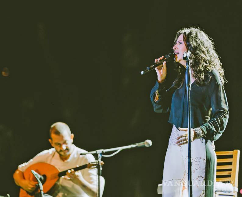 $!Eleftheria Arvanitaki, la gran musa de la música y embajadora musical de Grecia. EFE/Nora Cifuentes