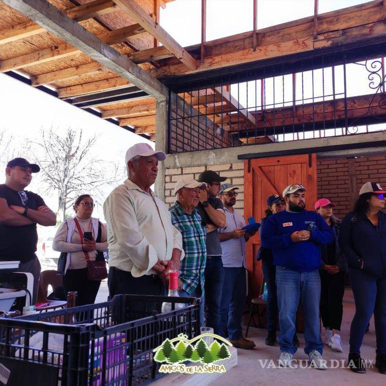 $!Para crear conciencia en la conservación del medio ambiente, los miembros del grupo reflexionan mucho sobre el tema.