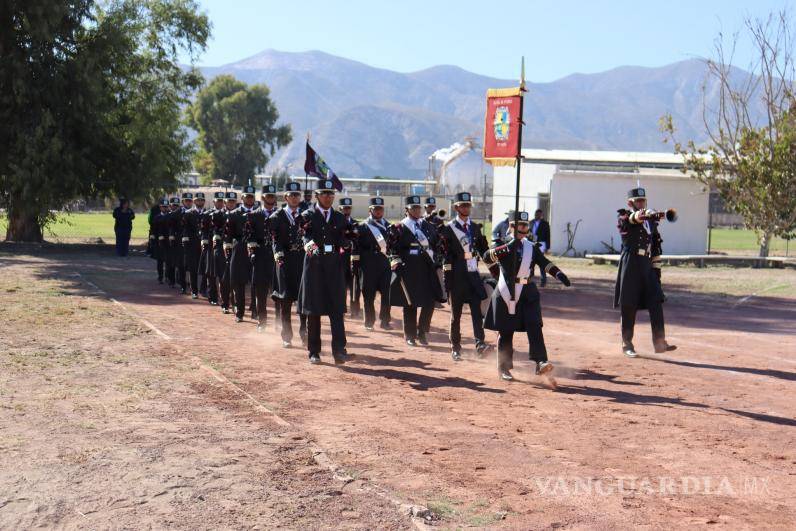 $!Jesús Francisco Ramos es el maestro de banda de guerra del “Tec” Saltillo desde hace 15 años, y desde entonces ha ganado protagonismo en torneos a nivel nacional.