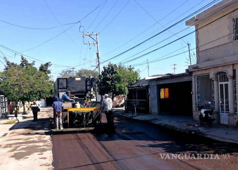 $!De igual forma se han atendido calles en Torreón Residencial, Centro, San Felipe, y Elsa Hernández.