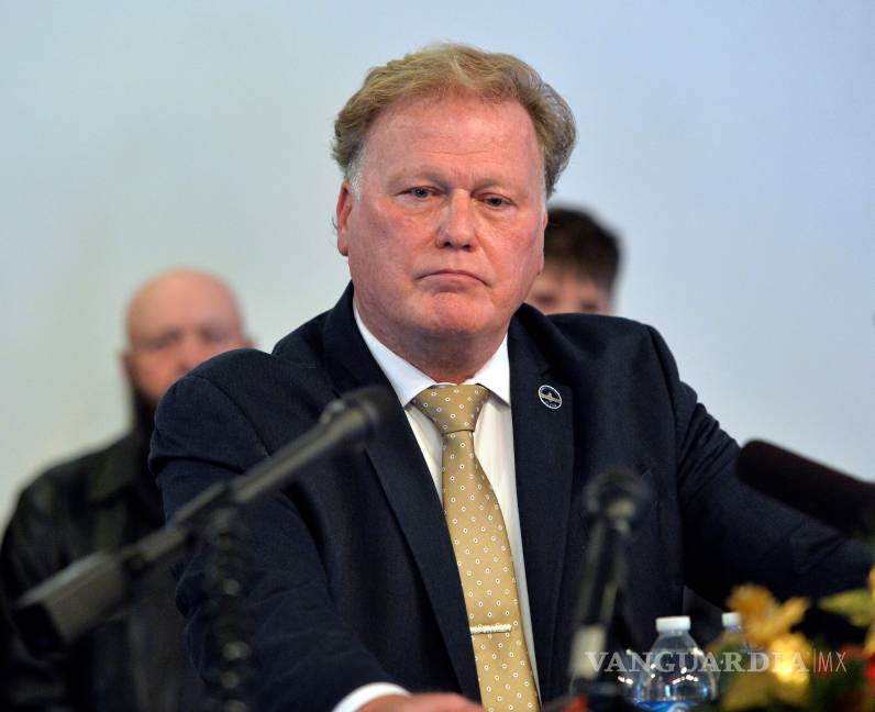 Confirman suicidio del legislador republicano Dan&nbsp;Johnson, señalado por abuso sexual