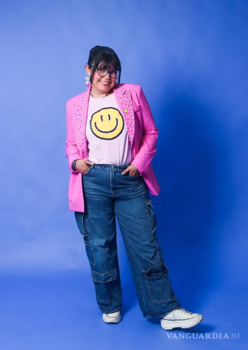 $!Flori comparte que las manualidades son una terapia.