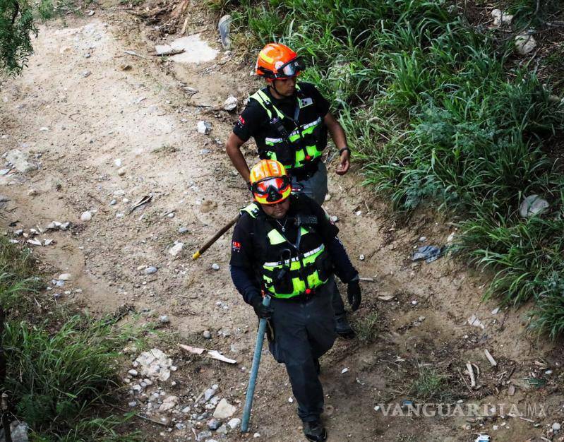 $!‘Peinan’ Río Pesquería en búsqueda de un hombre arrastrado por la corriente, en NL