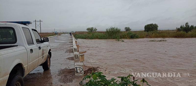 $!Durante la noche la cantidad de agua que arrastraba era de más de 400 m3.