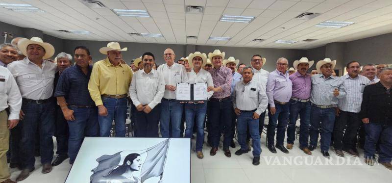 $!El gobernador de Durango, Esteban Villegas, destacó la importancia de la segunda etapa del proyecto “Agua Saludable para La Laguna”, asegurando el abastecimiento de agua para las próximas tres décadas.