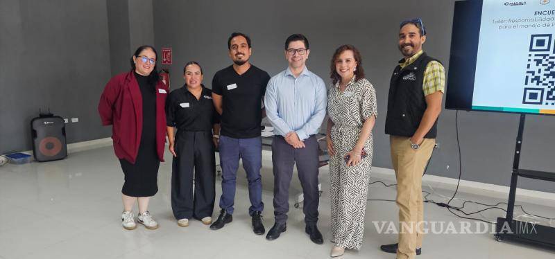 $!Especialistas de la Secretaría de Salud comparten lineamientos para una comunicación responsable.