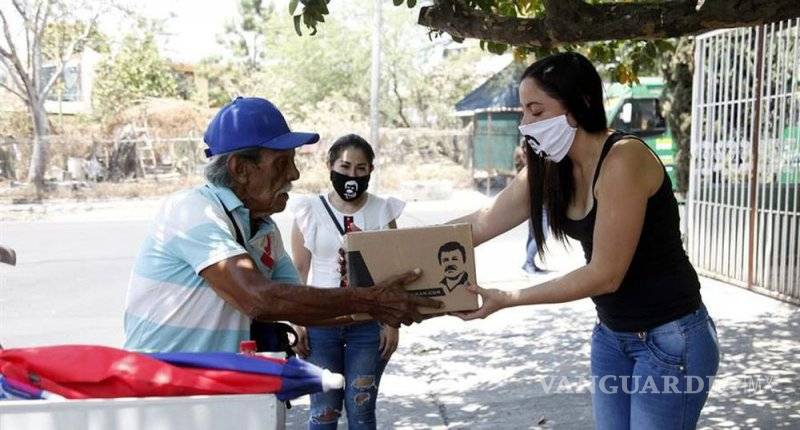 $!Hijo del Chapo Guzmán envió alimentos a familiares de pacientes, en Culiacán