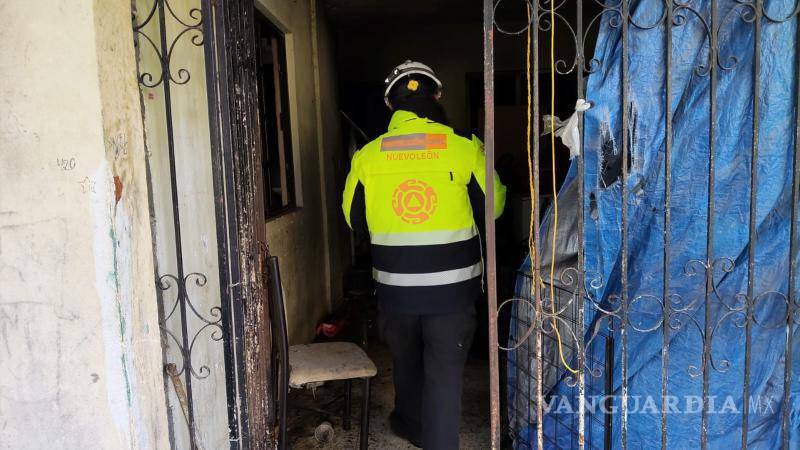 $!Incendio en casa habitación deja una mujer intoxicada, en Nuevo León