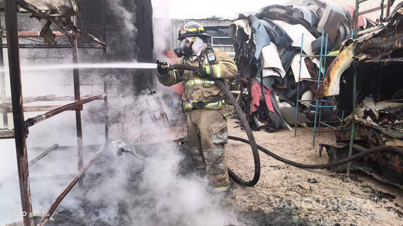 $!Autoridades señalaron que la causa del incendio aún no ha sido determinada.