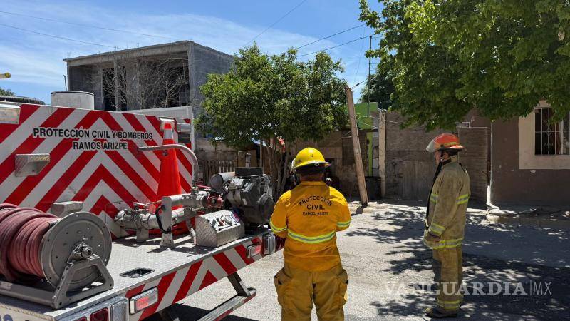 $!Protección Civil inspeccionó el lugar tras el colapso de la estructura en Ramos Arizpe.