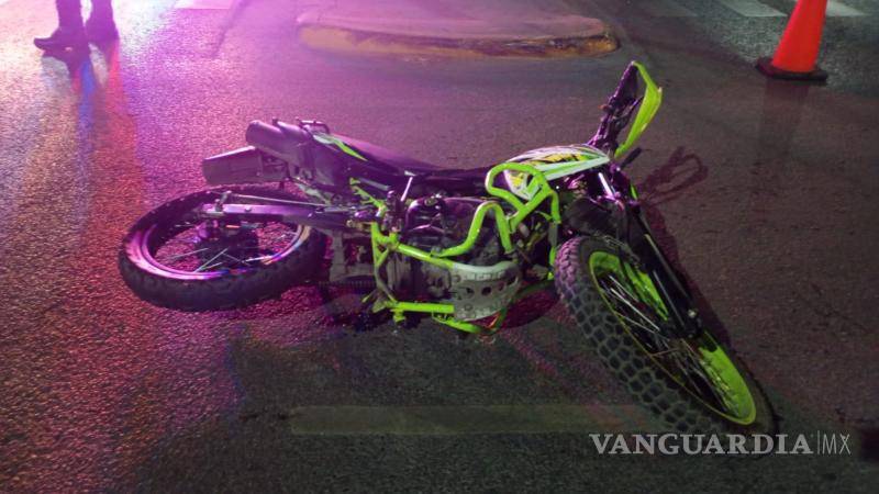 $!Tras persecución atrapan a dos menores de edad con cristal, en Monterrey