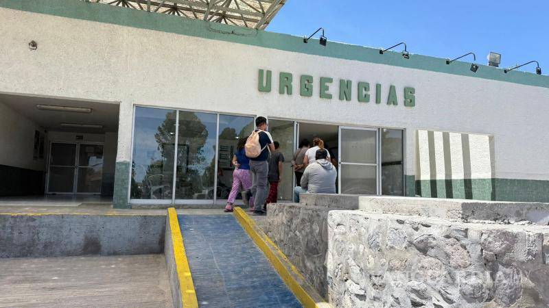 $!El menor fue trasladado por su abuela al Hospital Ixtlero para recibir atención médica.