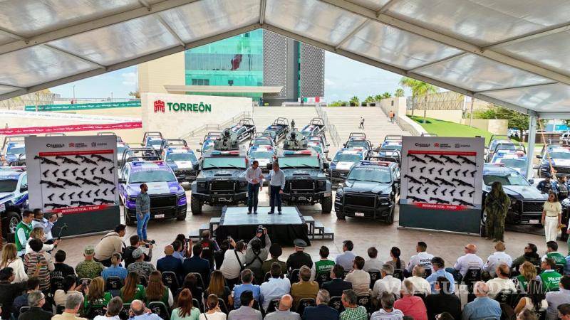 $!Con la incorporación de 40 nuevas unidades, la flotilla operativa de la policía local ascendió a 290 vehículos en servicio.