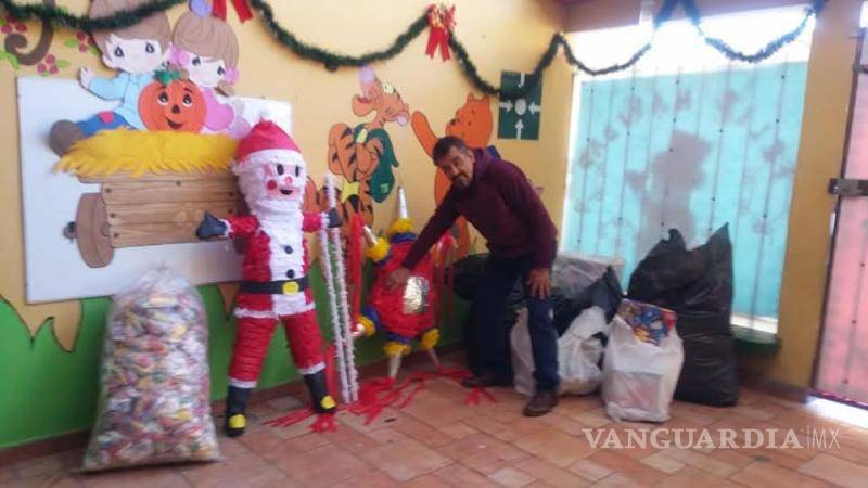 $!Los donantes llevan bolos, piñatas y refrigerios.