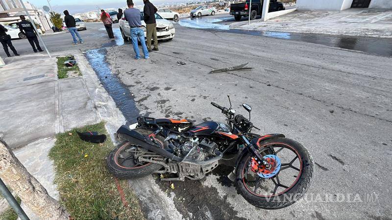 $!El choque se registró en el cruce de las calles Santa Rita y De la Huasteca.