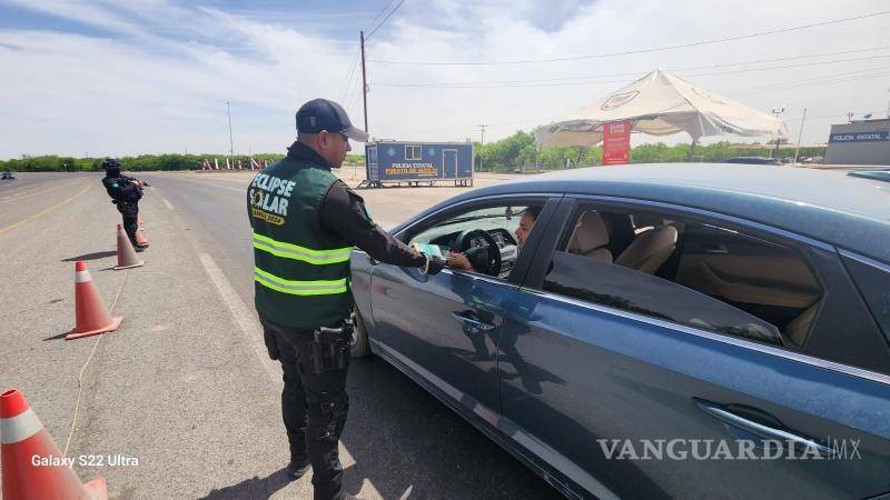 $!Elementos de la Secretaría de Seguridad de Coahuila patrullaran las carreteras en preparación para el eclipse solar del 8 de abril.