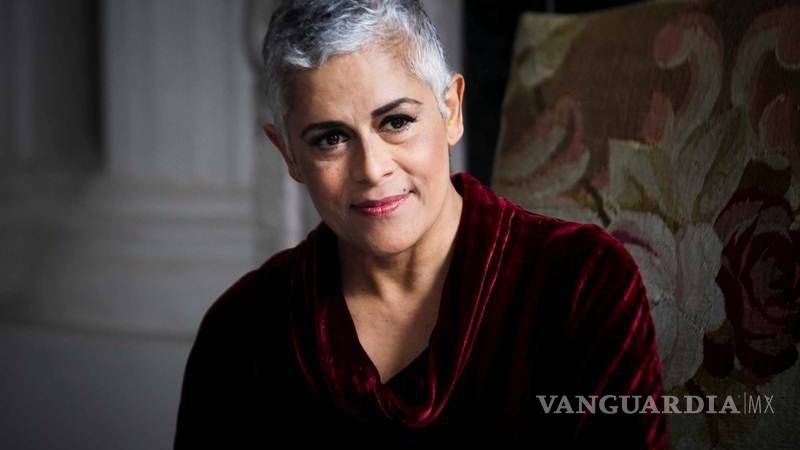 No permito que nadie me haga comentarios misóginos: Eugenia León