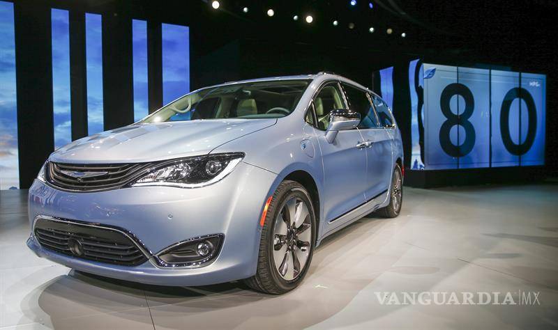 $!La nueva Chrysler Pacifica 2017 se presenta en el Autoshow de Detroit