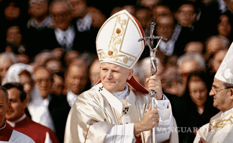 $!Así celebran el centenario del nacimiento de Juan Pablo II en tiempos del coronavirus (fotos)