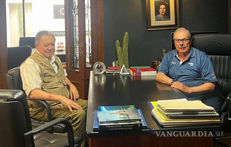 $!Jaime Martínez Veloz, dirigente estatal de Movimiento Ciudadano, sostuvo encuentros con actores políticos y académicos para construir un diagnóstico plural y participativo.