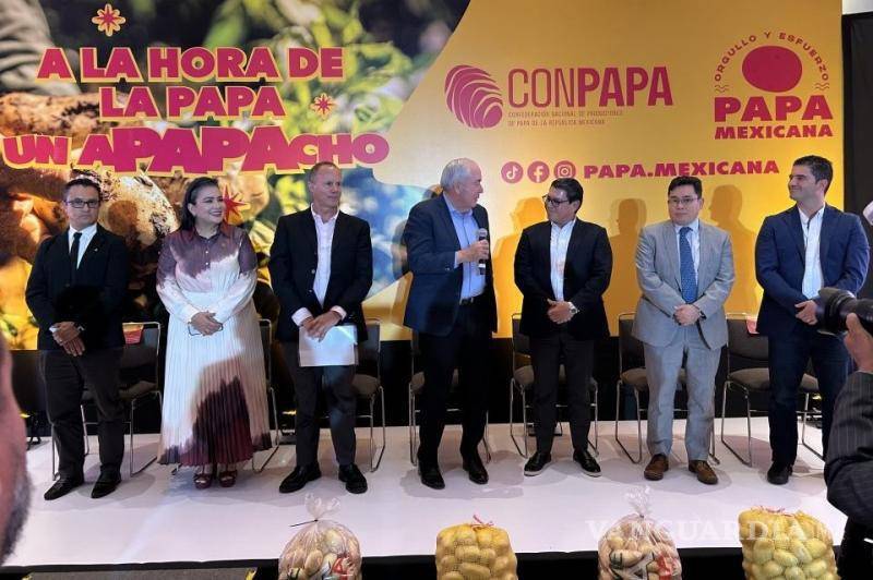$!Con más de 700 recetas protagonizadas por la papa, el chef Juan Manuel Ruiz cerró el evento con una degustación que exaltó su versatilidad gastronómica.