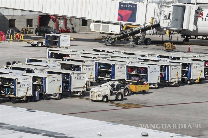 $!Reabre el aeropuerto de Florida tras tiroteo; investigan motivos del agresor