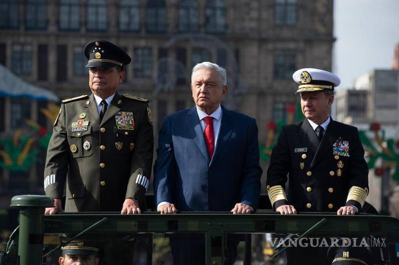 $!AMLO agradece lealtad del Ejército y Marina; destaca ‘nueva rama’ de Guardia Nacional