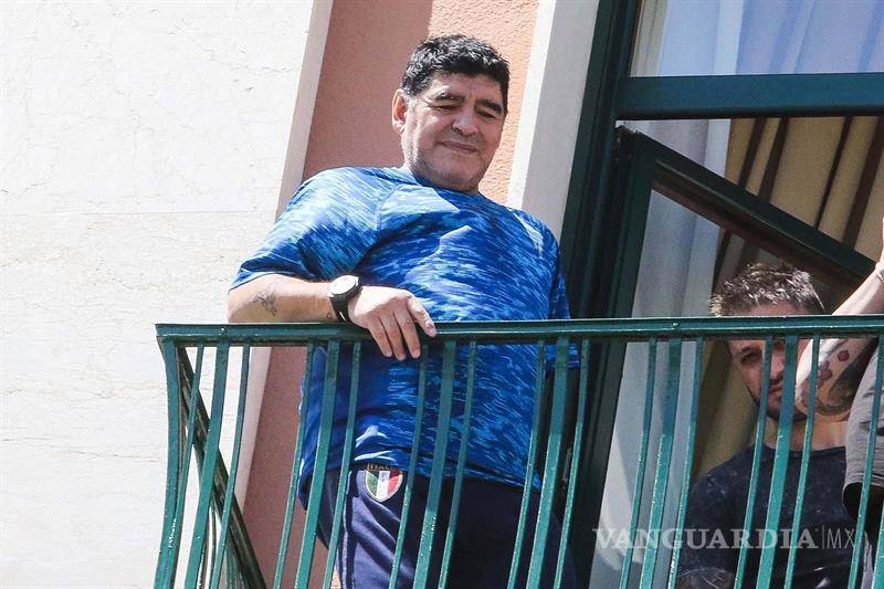 $!Maradona, ciudadano honorario de Nápoles