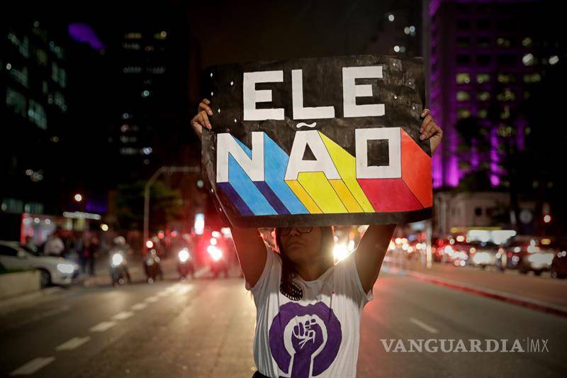 $!Brasil tiene por primera vez un senador homosexual y un diputado ciego