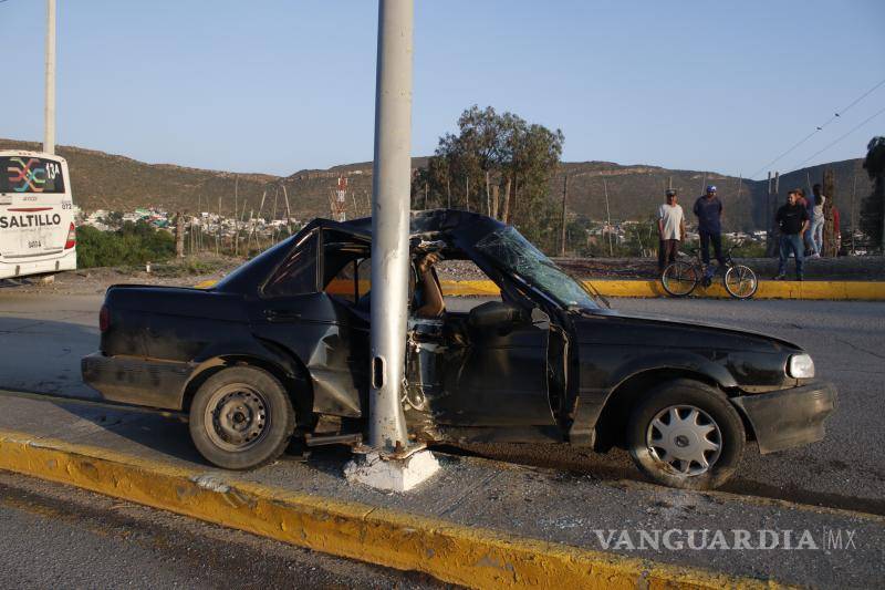 $!Exceso de velocidad y posible estado de ebriedad, causas de la tragedia vial.