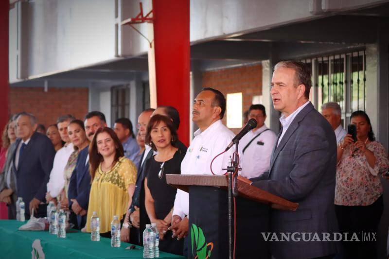 $!En cuanto a las sustancias de mayor uso entre la población estudiantil de Coahuila, en primer lugar se encuentra el alcohol, seguido de la marihuana, además de vapeadores.