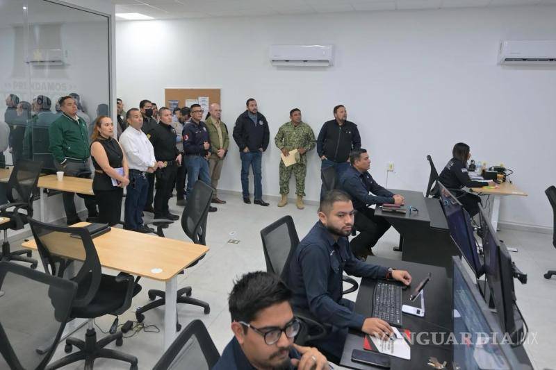 $!Se profesionalizará y dignificará al personal policial con homologación salarial a 15 mil pesos mensuales.