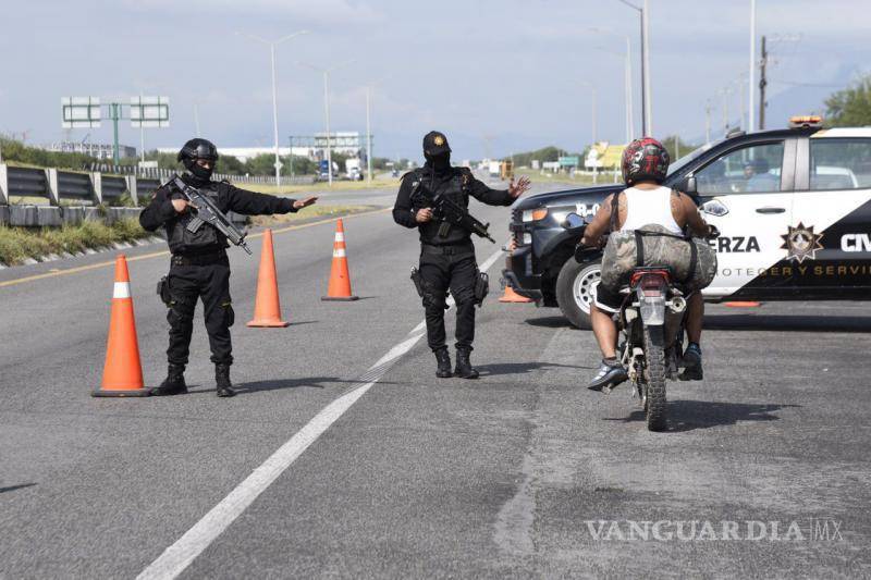 $!Detienen con drogas a cinco en filtros policiacos, en Nuevo León