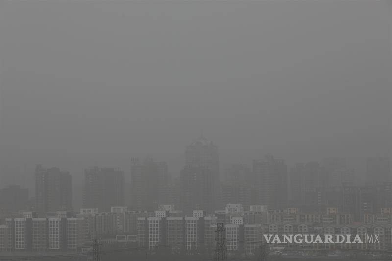 $!Tormentas de arena agravan el problema de la contaminación en China